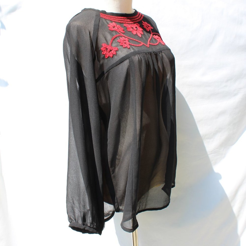 Global Desi Sheet Blouse - Picture 2 of 10